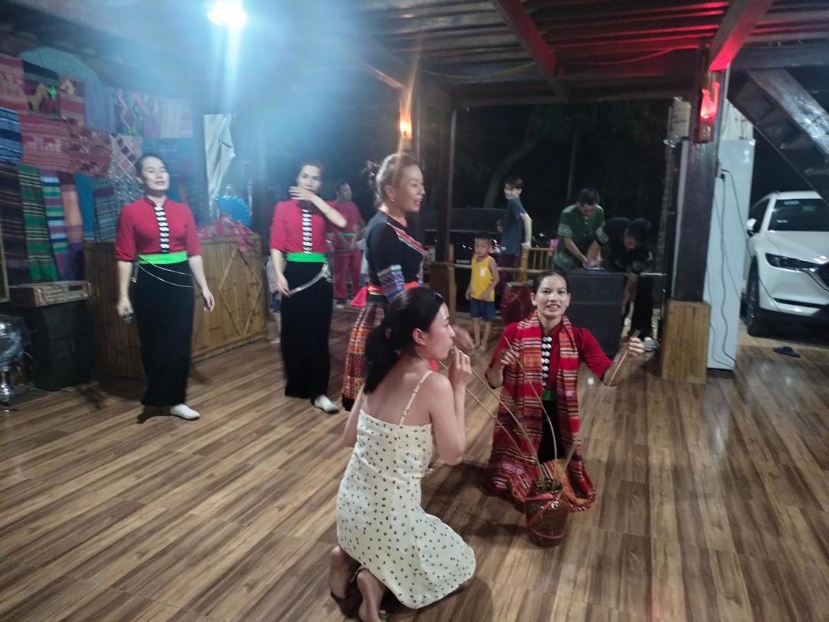 Truong Huy Homestay Mai Chau Eksteriør billede