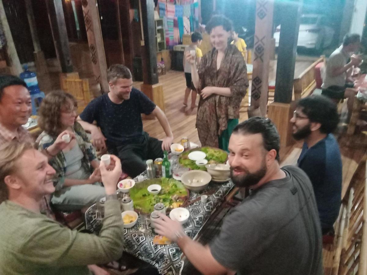 Truong Huy Homestay Mai Chau Eksteriør billede